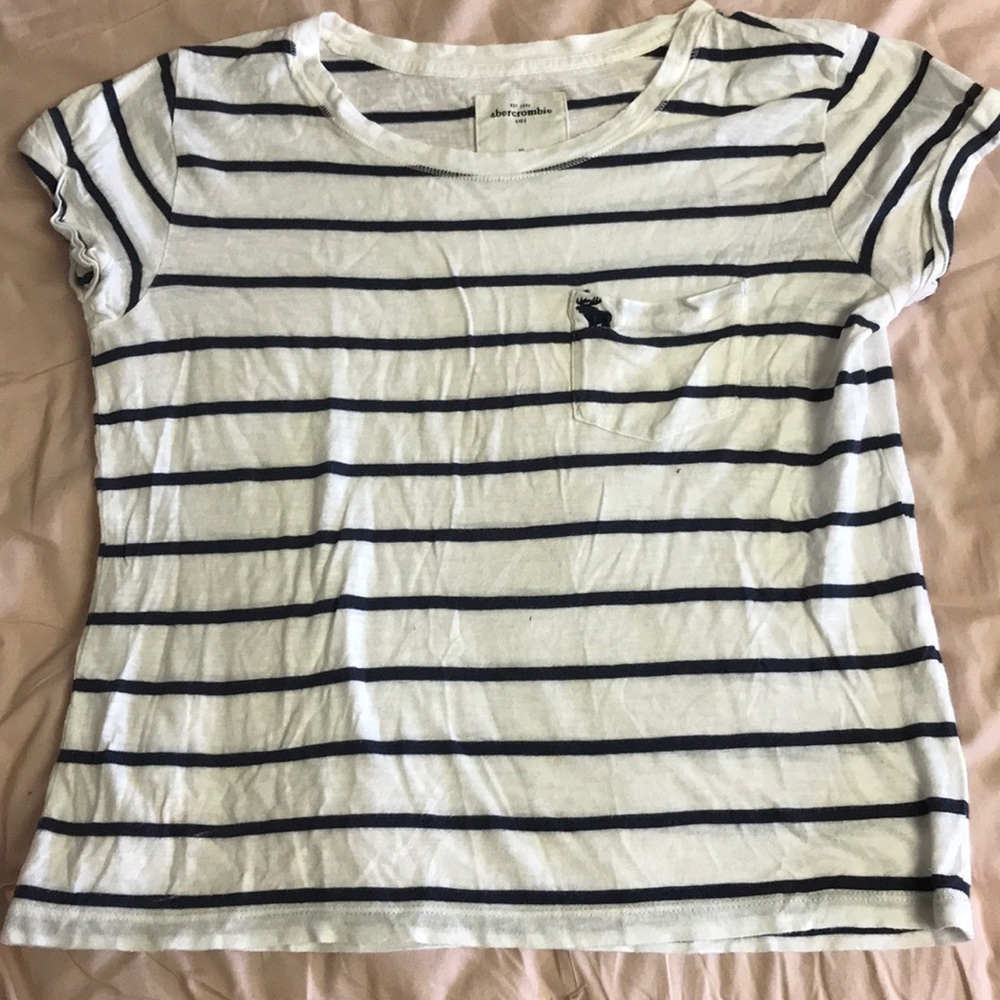 striped blue and white top!